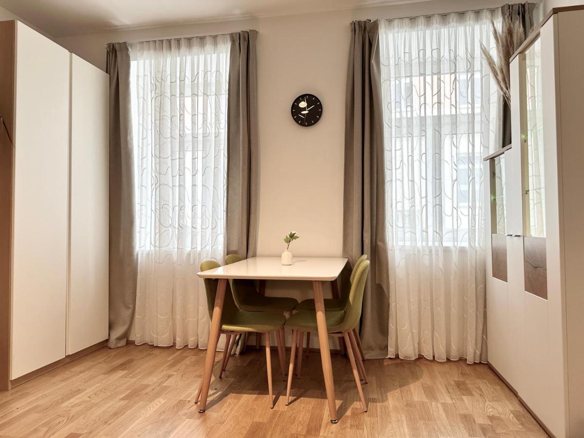 Book-A-Room Panda-Apartments Vienna Exterior photo